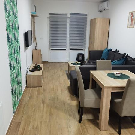 Apartman Marija Apartment Сомбор Екстериор снимка