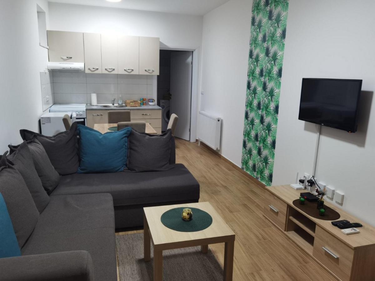 Apartman Marija Apartment Сомбор Екстериор снимка